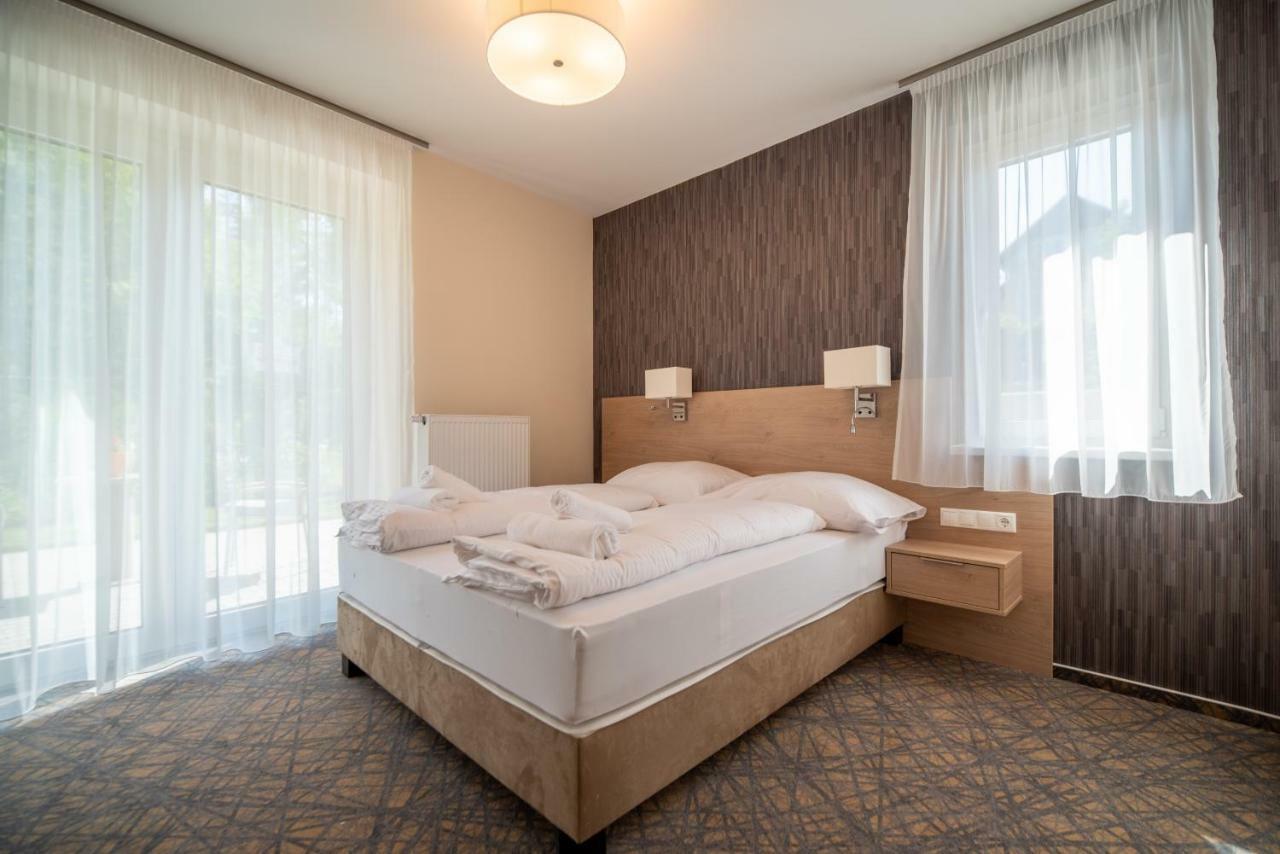 Easy Suites เฮวิซ ภายนอก รูปภาพ